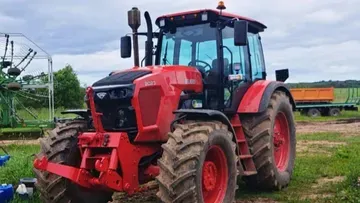 Новгородские аграрии расширили свой МТП новыми тракторами